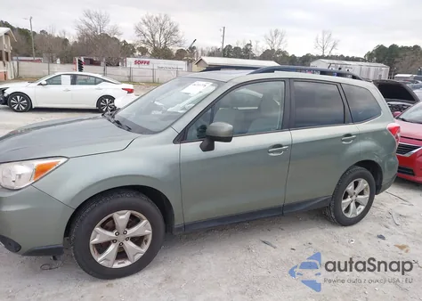 2015 Subaru Forester 2.5I Premium из США, поврежденный, VIN JF2SJAFC2FH586287